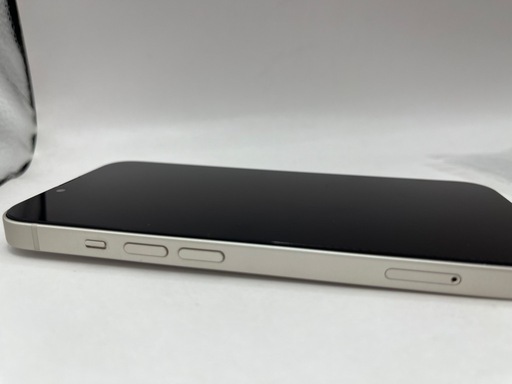 iPhone13 256GB スターライト