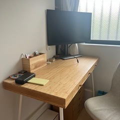 IKEA ワークデスクの画像
