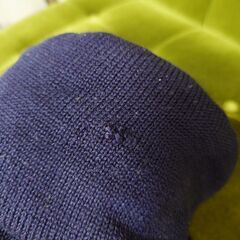 つば付きニットキャップ ニット帽の画像