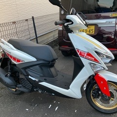 YAMAHAシグナスグリファス　ローダウンの画像