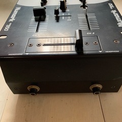 Numark DM950 DJミキサーの画像