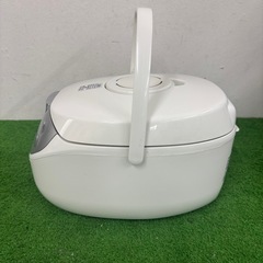 TOSHIBA 東芝 IHジャー炊飯器 2017年製　中古現状品の画像