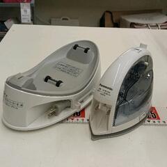 0826-071 PanasonicｺｰﾄﾞﾚｽｽﾁｰﾑアイロンNI-WL404-Hの画像