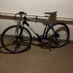 川口市 クロスバイク GIANT 自転車 スポーツサイクル 軽量  Escapeの画像