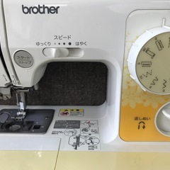★持ち運び便利★brotherコンパクトミシンA35-YF★整備済の画像