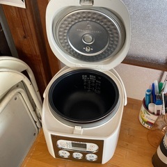 SANYO 炊飯器　2010年製の画像