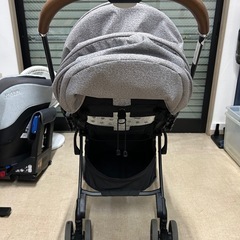 アップリカ　ラクーナクッション　ベビーカーの画像