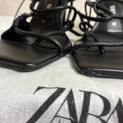 ZARA ヒールサンダル 羊革 タグ付き 37の画像