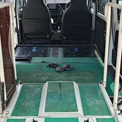 車いす2台乗車可　車いす移動車の画像