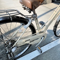 【大人用】整備済中古自転車 パナソニック27型ヴィアトーレ アイボリー色 <自転車のオオムラ 静岡店>の画像