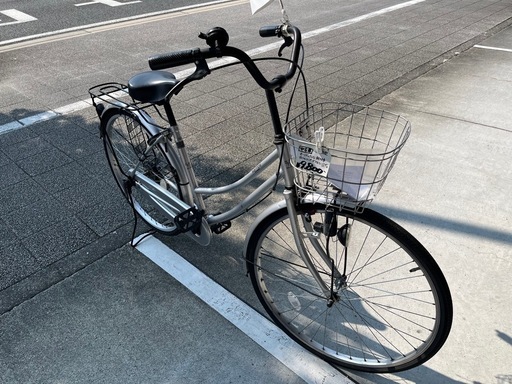 【完売御礼】【大人用】整備済中古自転車 サイモト26型パティオボックス  最廉価 婦人車 銀色 <自転車のオオムラ 静岡店>