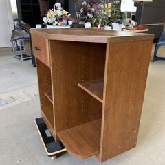 輸入家具差し上げます。PCラック？、収納ラックの画像