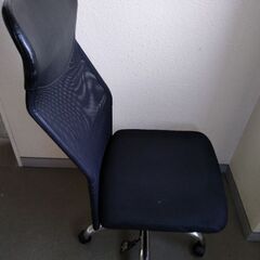 椅子 やや大きめ 配達無料の画像