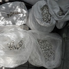 石　Natural Garden Gravel  ハニーイエロー　の画像