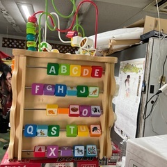 高級知育玩具【はらぺこあおむし マルチアクティビティキューブ】の画像