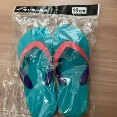 サンダル19センチの画像