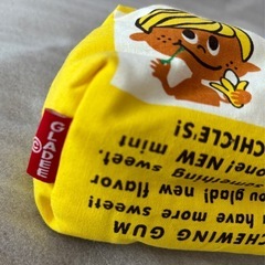 新品☆GLADEE☆ポーチ☆ペンケース・メガネケース・小物入☆中は防水☆中綿入りの画像