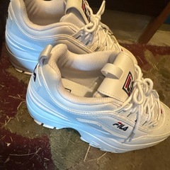 FILA 厚底スニーカー25.0の画像