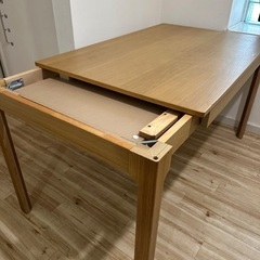 IKEA★ダイニングテーブルの画像