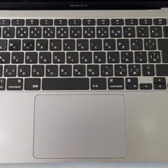 MacBook Air M1 8GB 256GBの画像