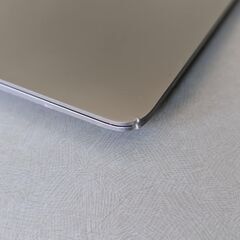 MacBook Air M1 8GB 256GBの画像