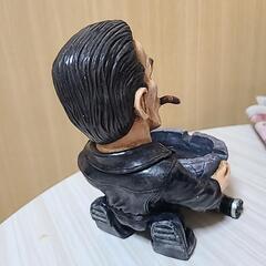シュワちゃん灰皿の画像