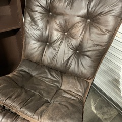 ★店舗・出張買取実施中★ニトリ　折りたたみ　バタフライチェア　ハイバック　オットマンセット　こげ茶色の画像