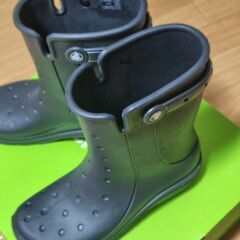 レインブーツ　crocsの画像