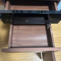 デスク（勉強机）の画像