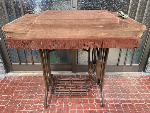 TOYOTA トヨタ 足踏み式ミシン 木製キャビネット  アンティーク レトロ　当時物