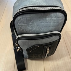 土曜までの出品！美品　メンズ　バッグの画像