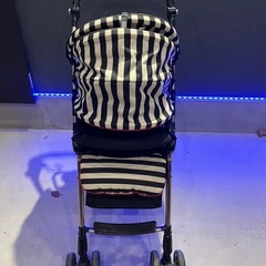 ピジョン ベビーカーの画像