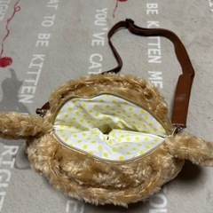 【9/30まで】くま型ショルダーバッグの画像