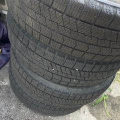Alloy Rim with Bridgestone Blizzak Winter Tire (155/65R13)
の画像