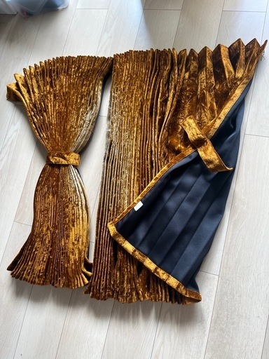 仮眠カーテン、チンチラゴールド