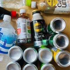 ③特定保健用食品すこやか茶コカコーラ★ソフトドリンクジョージアカフェラテタリーズブラックサイダーカルピスウォーターいろはすお茶 スポーツドリンクの画像