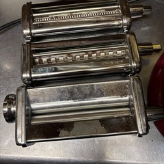 キッチン家電、フライパンなどのセットの画像