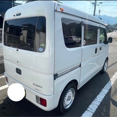 エブリィバンの画像