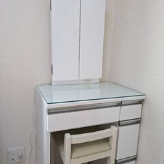 美品!三面鏡ドレッサーの画像