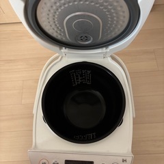 TOSHIBA炊飯器の画像