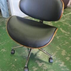 M　未使用/新品　オフィスチェア 木目 背もたれ ミッドセンチュリー デザインチェアの画像