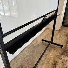 キャスター付き 両面回転式ホワイトボード 横120cm × 縦90cmの画像