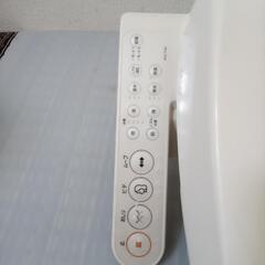 【TOSHIBA 東芝 温水洗浄便座 SCS-T160】の画像