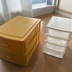 収納ボックスの画像