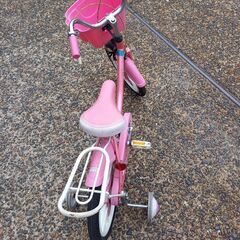 補助輪つき自転車★ピンク★5月にメンテナンス済みの画像