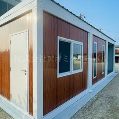 3連結 玄関ポーチ付き コンテナハウス 9×6ｍ の画像