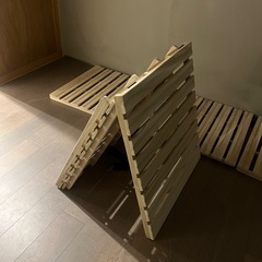 三つ折りすのこマット　ベッドフレームのみ　木製　　の画像