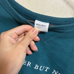 moussy トレーナーの画像