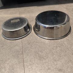 犬のお皿の画像