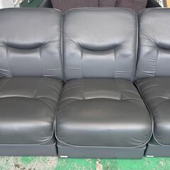 大阪❗️♻️エコマックス♻️配送も可🙌⭕️「48」3人掛けソファの画像